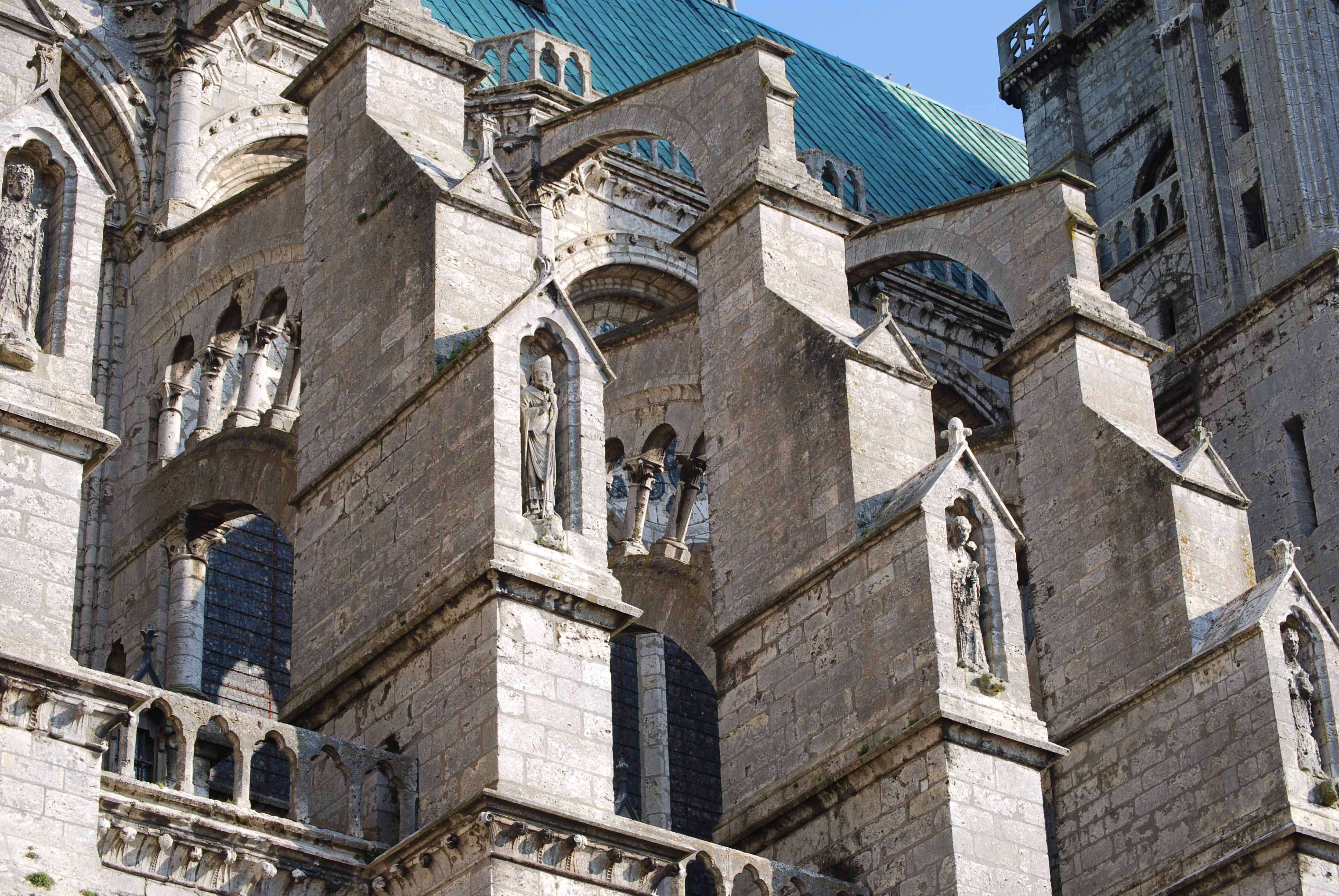 Chartres: Arte, espiritualidad y esoterismo. - Blogs de Francia - Arquitectura de la catedral de Chartres (9)